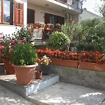 Apartamento Adelita *