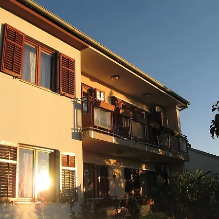 Adelita Apartman