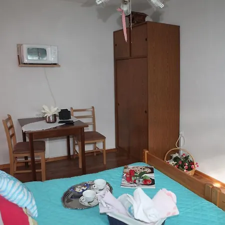 Apartment Adelita *