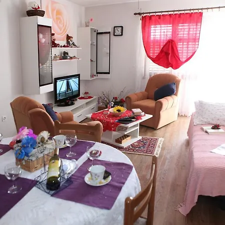 Adelita Apartman